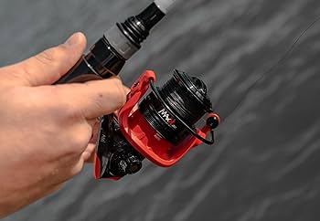 Amazon | アブガルシア(Abu Garcia) Max Pro スピニングリール